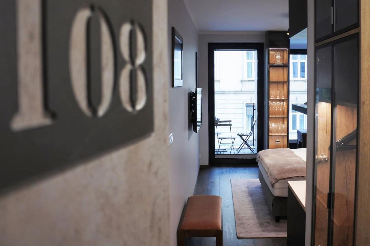 Boutique 108 - Old City, Luxury Apt. With A Garage Apartment Krakau